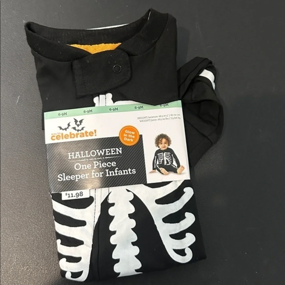 Celebrate Halloween Skeleton Pajama Set for Kids - Black and White